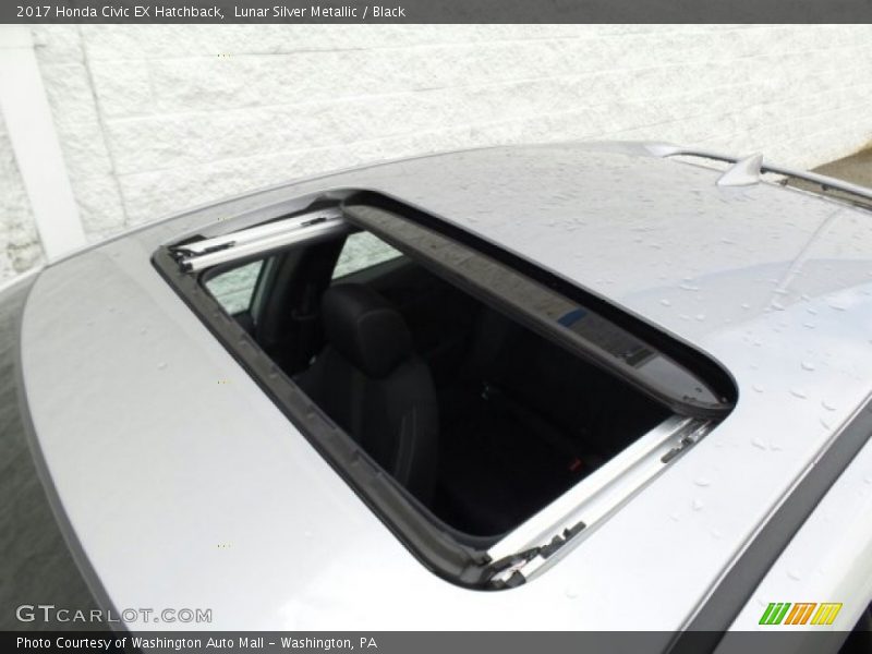 Lunar Silver Metallic / Black 2017 Honda Civic EX Hatchback