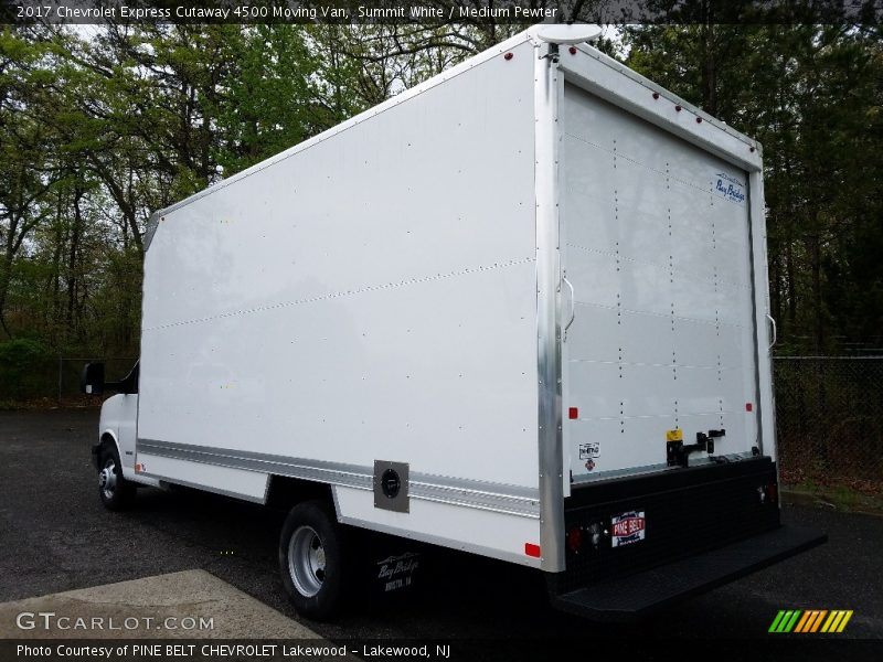 Summit White / Medium Pewter 2017 Chevrolet Express Cutaway 4500 Moving Van