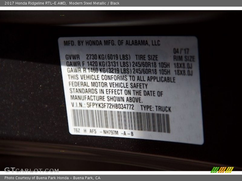 Modern Steel Metallic / Black 2017 Honda Ridgeline RTL-E AWD