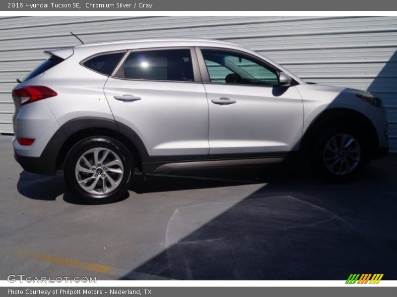 Chromium Silver / Gray 2016 Hyundai Tucson SE