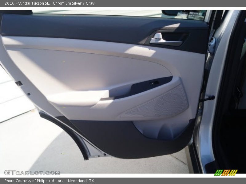 Chromium Silver / Gray 2016 Hyundai Tucson SE