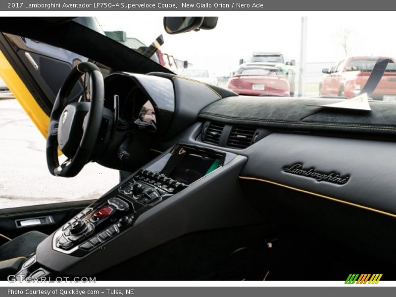 Dashboard of 2017 Aventador LP750-4 Superveloce Coupe