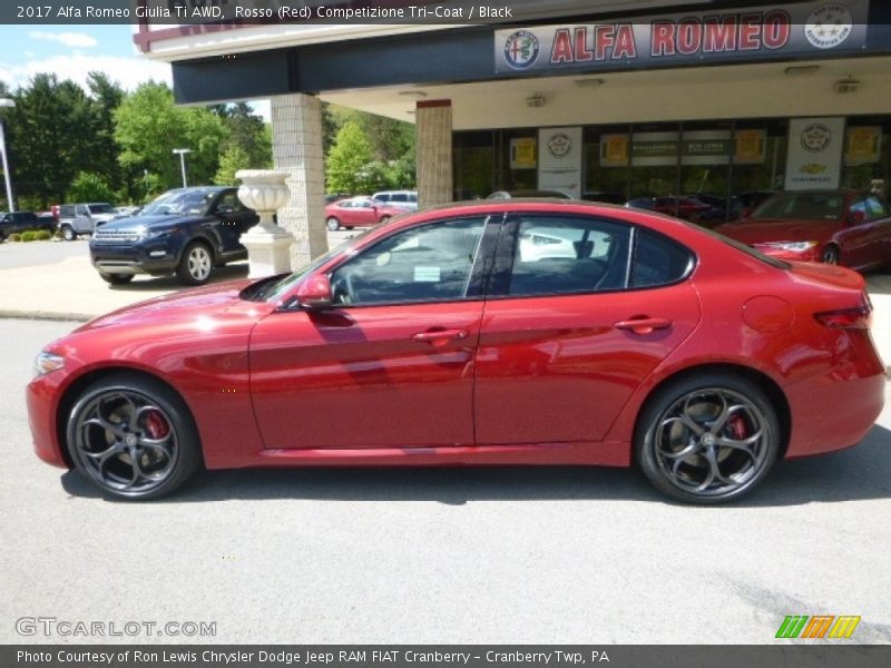 Rosso (Red) Competizione Tri-Coat / Black 2017 Alfa Romeo Giulia Ti AWD
