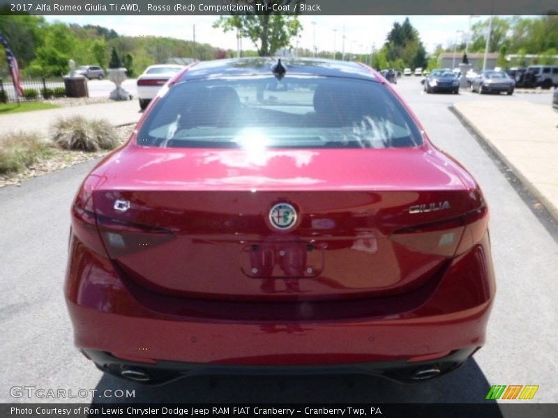 Rosso (Red) Competizione Tri-Coat / Black 2017 Alfa Romeo Giulia Ti AWD