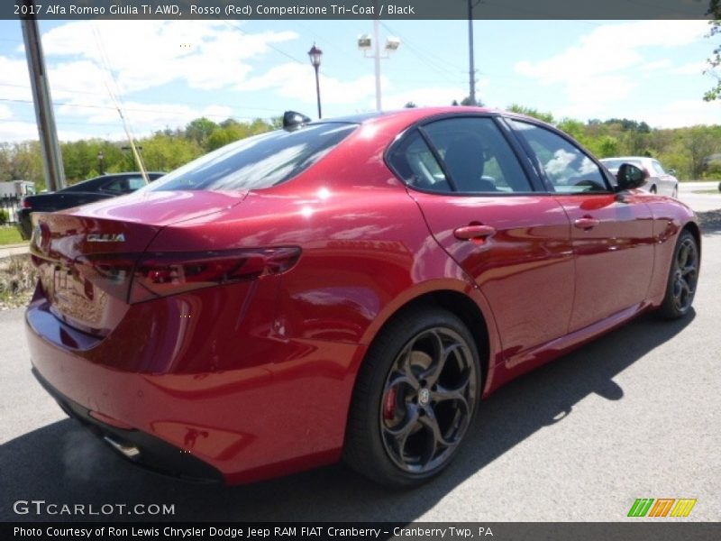 Rosso (Red) Competizione Tri-Coat / Black 2017 Alfa Romeo Giulia Ti AWD