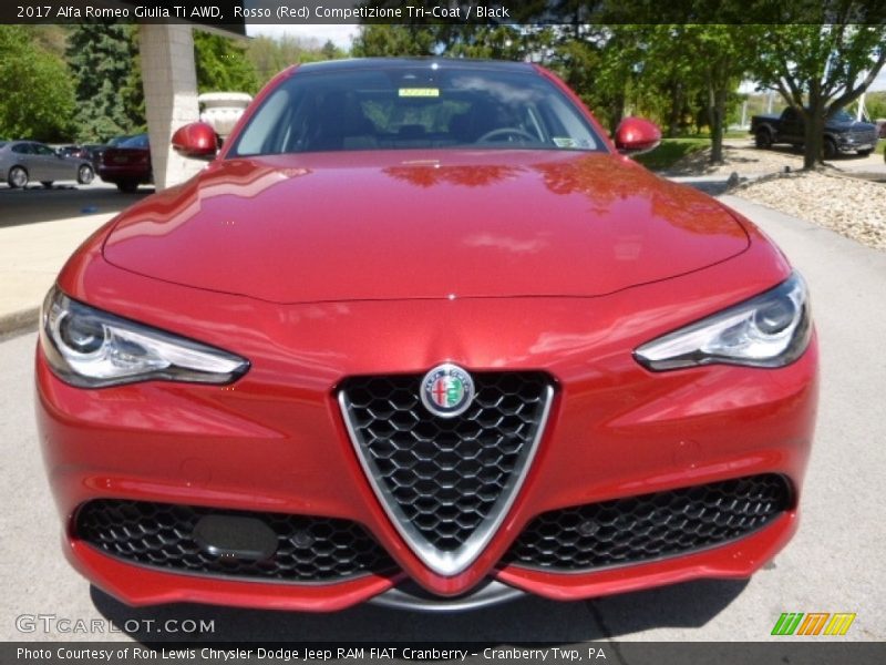 Rosso (Red) Competizione Tri-Coat / Black 2017 Alfa Romeo Giulia Ti AWD