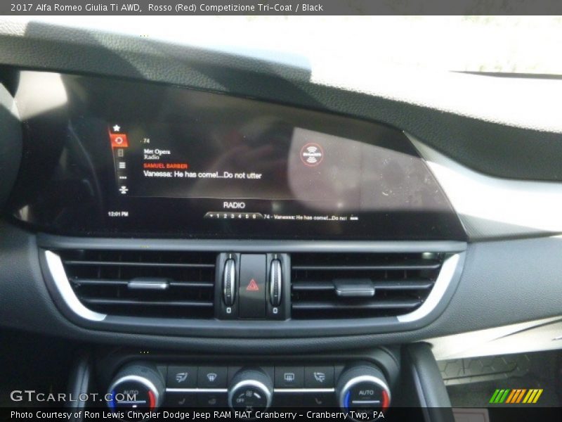 Rosso (Red) Competizione Tri-Coat / Black 2017 Alfa Romeo Giulia Ti AWD