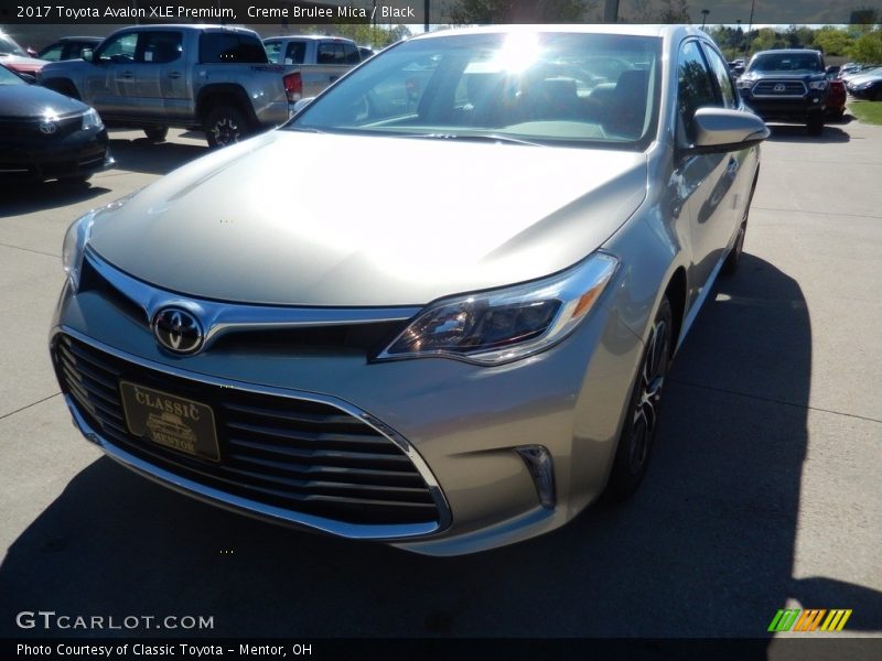 Creme Brulee Mica / Black 2017 Toyota Avalon XLE Premium