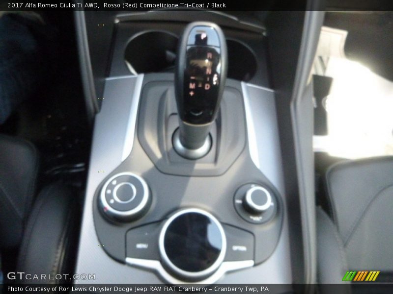 Rosso (Red) Competizione Tri-Coat / Black 2017 Alfa Romeo Giulia Ti AWD