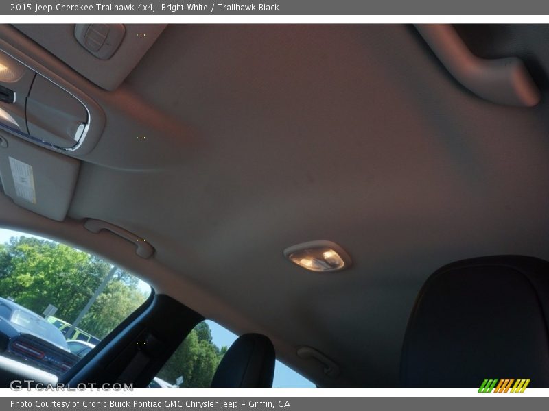 Bright White / Trailhawk Black 2015 Jeep Cherokee Trailhawk 4x4