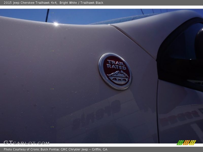 Bright White / Trailhawk Black 2015 Jeep Cherokee Trailhawk 4x4