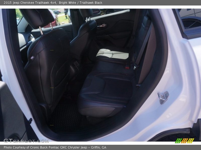 Bright White / Trailhawk Black 2015 Jeep Cherokee Trailhawk 4x4