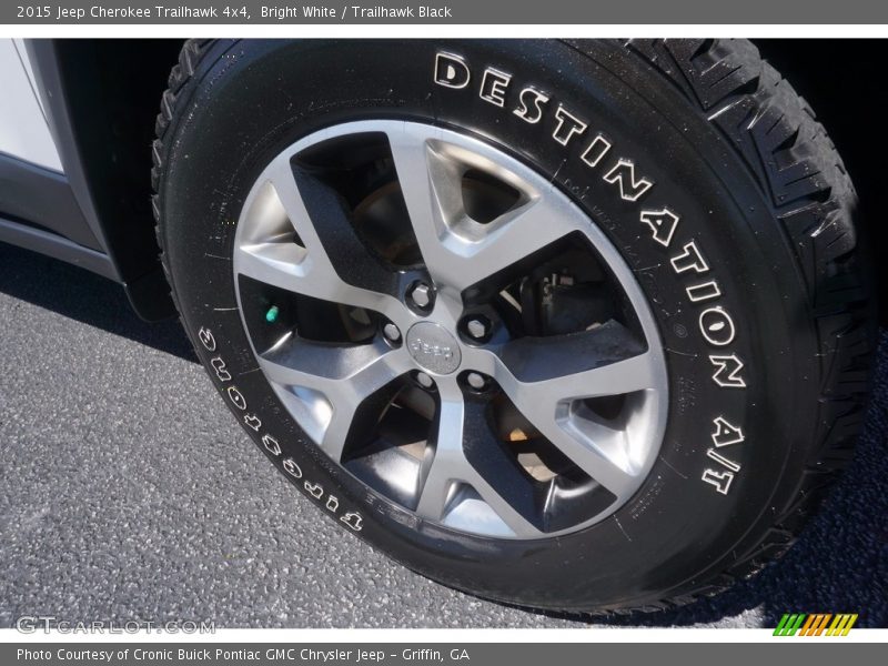 Bright White / Trailhawk Black 2015 Jeep Cherokee Trailhawk 4x4