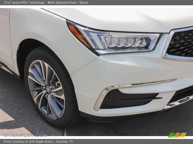 White Diamond Pearl / Ebony 2017 Acura MDX Technology