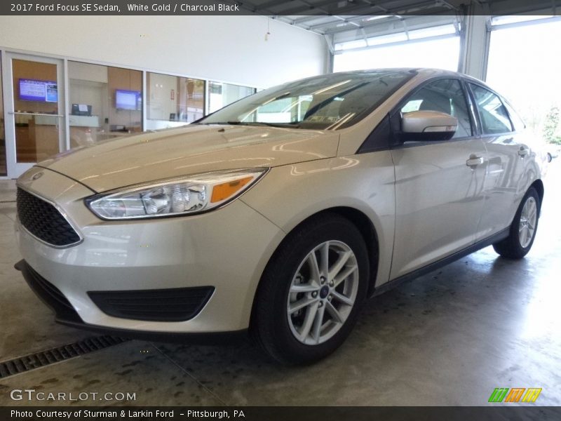 White Gold / Charcoal Black 2017 Ford Focus SE Sedan