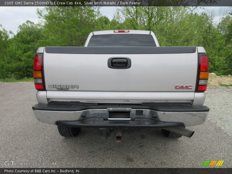 Silver Birch Metallic / Dark Pewter 2005 GMC Sierra 2500HD SLE Crew Cab 4x4