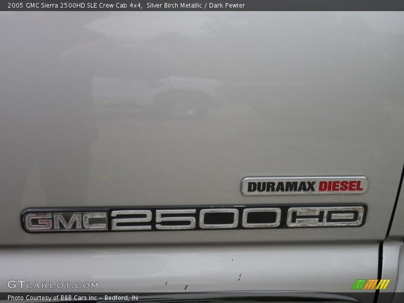 Silver Birch Metallic / Dark Pewter 2005 GMC Sierra 2500HD SLE Crew Cab 4x4