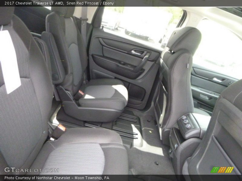 Siren Red Tintcoat / Ebony 2017 Chevrolet Traverse LT AWD