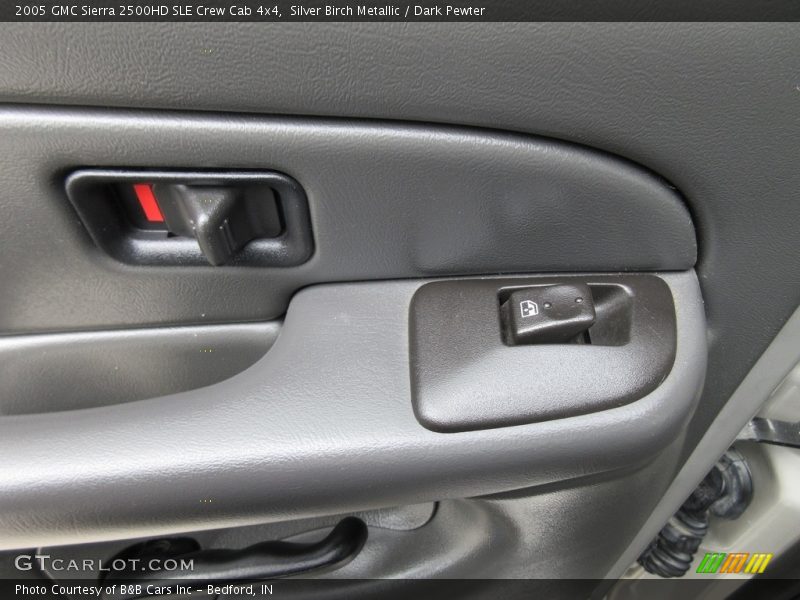 Silver Birch Metallic / Dark Pewter 2005 GMC Sierra 2500HD SLE Crew Cab 4x4