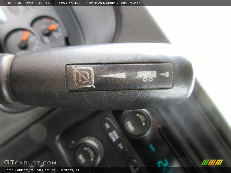 Silver Birch Metallic / Dark Pewter 2005 GMC Sierra 2500HD SLE Crew Cab 4x4