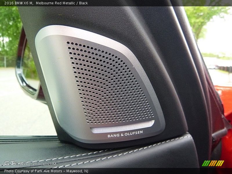 Melbourne Red Metallic / Black 2016 BMW X6 M