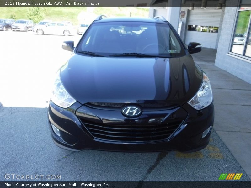 Ash Black / Taupe 2013 Hyundai Tucson GLS AWD