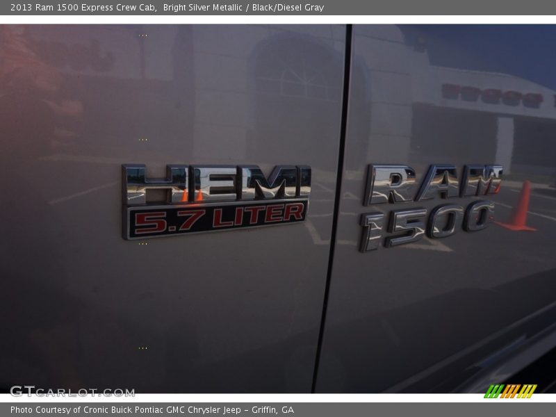 Bright Silver Metallic / Black/Diesel Gray 2013 Ram 1500 Express Crew Cab