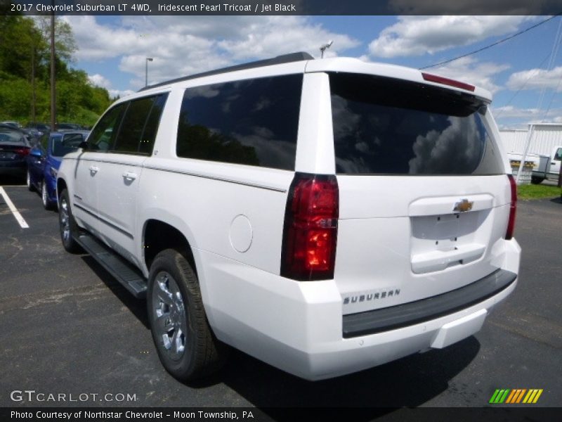 Iridescent Pearl Tricoat / Jet Black 2017 Chevrolet Suburban LT 4WD
