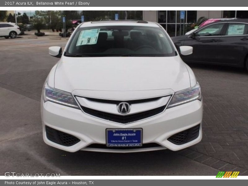Bellanova White Pearl / Ebony 2017 Acura ILX