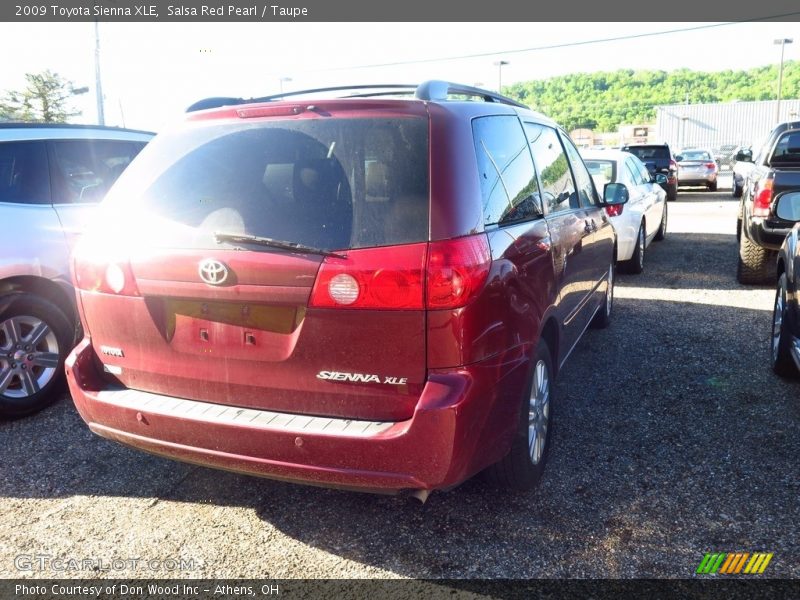 Salsa Red Pearl / Taupe 2009 Toyota Sienna XLE