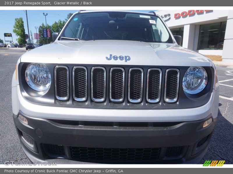 Glacier Metallic / Black 2017 Jeep Renegade Sport