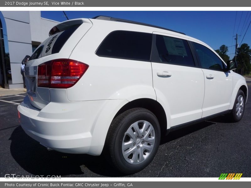 Vice White / Black 2017 Dodge Journey SE