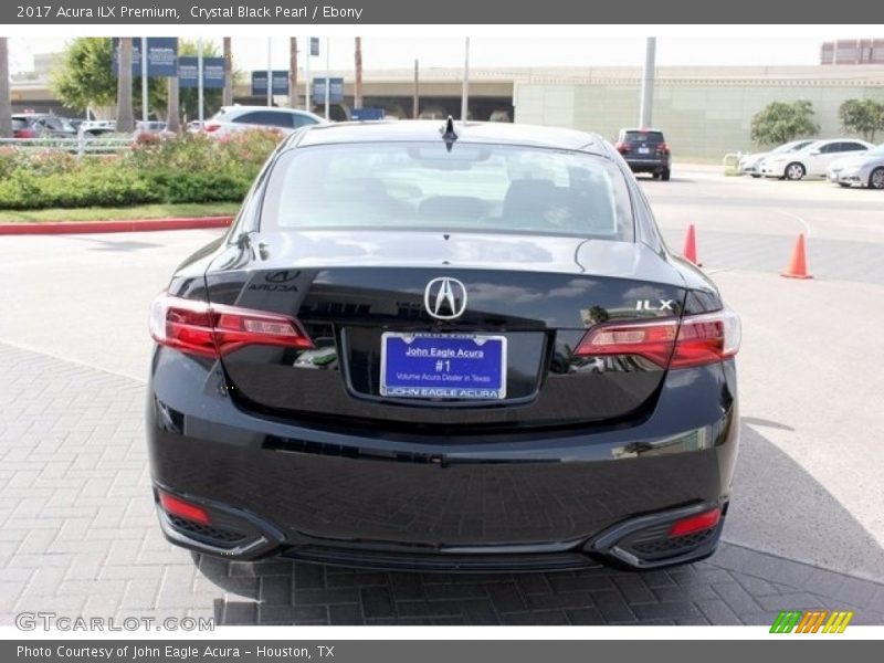 Crystal Black Pearl / Ebony 2017 Acura ILX Premium