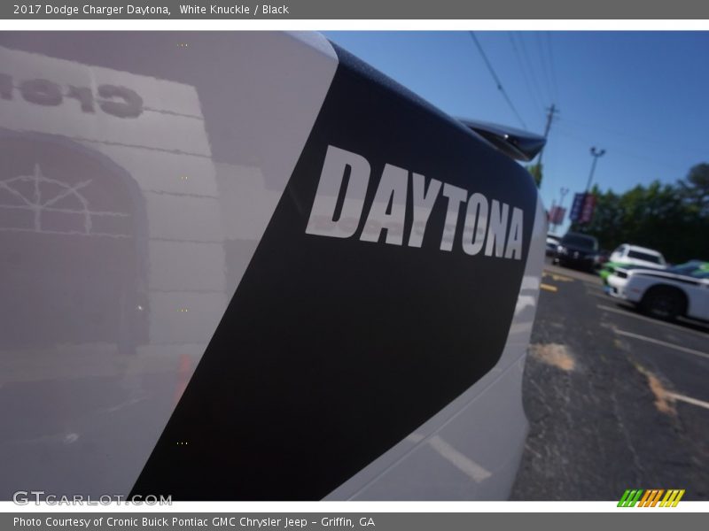 White Knuckle / Black 2017 Dodge Charger Daytona