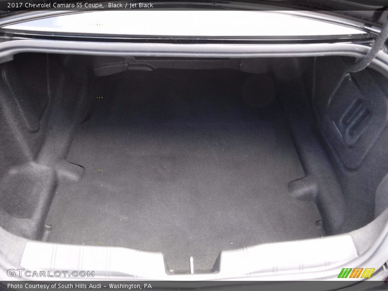  2017 Camaro SS Coupe Trunk