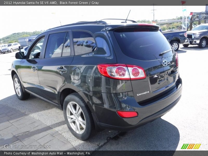 Black Forest Green / Gray 2012 Hyundai Santa Fe SE V6 AWD