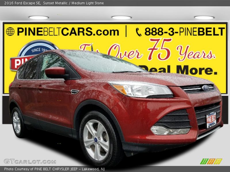 Sunset Metallic / Medium Light Stone 2016 Ford Escape SE