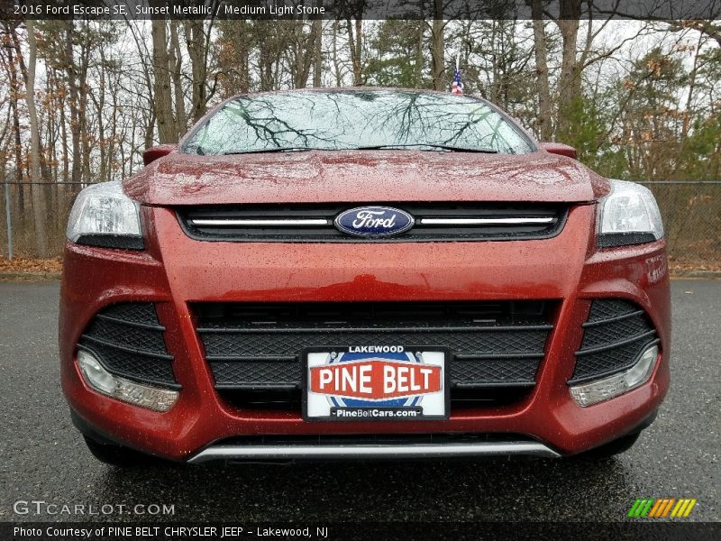 Sunset Metallic / Medium Light Stone 2016 Ford Escape SE