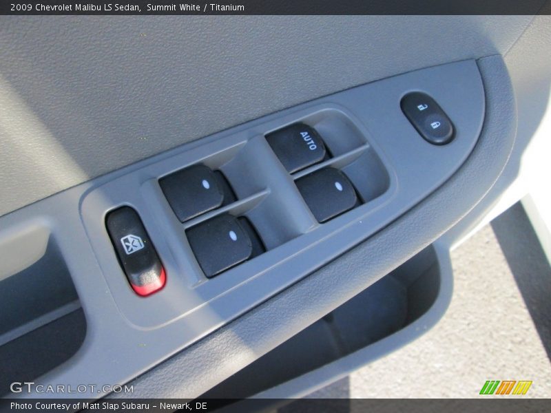 Summit White / Titanium 2009 Chevrolet Malibu LS Sedan