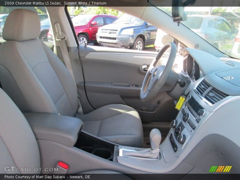 Summit White / Titanium 2009 Chevrolet Malibu LS Sedan