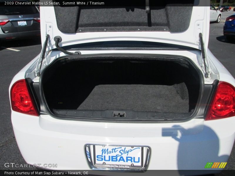 Summit White / Titanium 2009 Chevrolet Malibu LS Sedan
