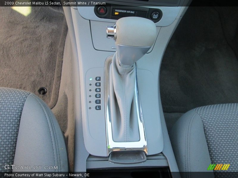 Summit White / Titanium 2009 Chevrolet Malibu LS Sedan