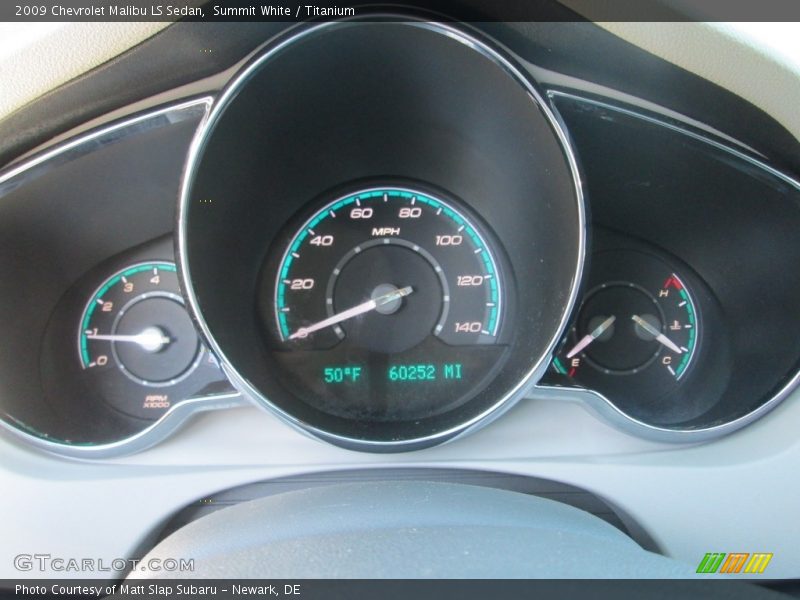 Summit White / Titanium 2009 Chevrolet Malibu LS Sedan
