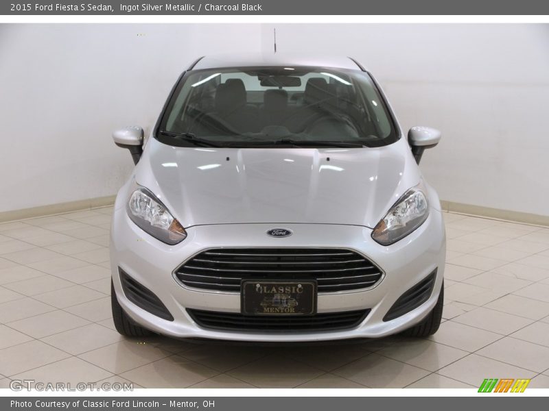 Ingot Silver Metallic / Charcoal Black 2015 Ford Fiesta S Sedan