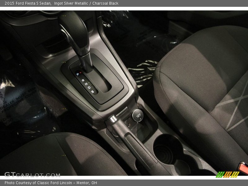 Ingot Silver Metallic / Charcoal Black 2015 Ford Fiesta S Sedan