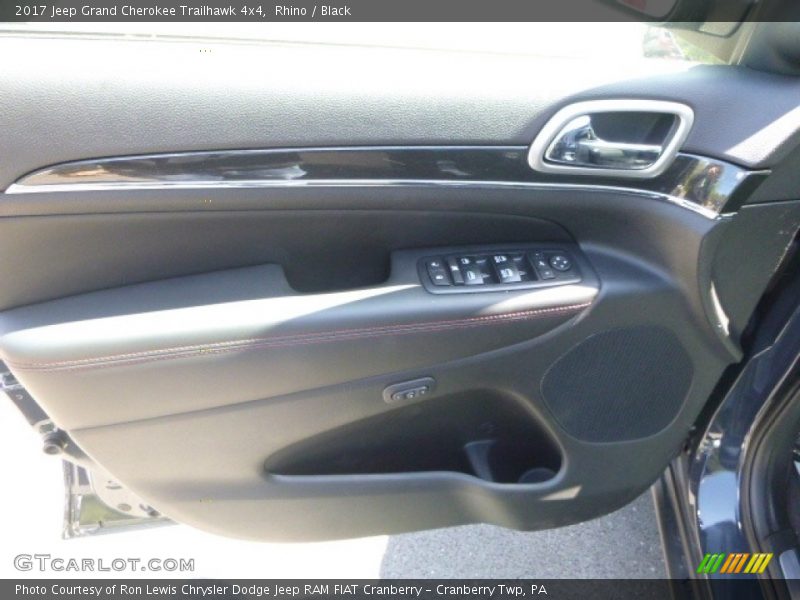 Rhino / Black 2017 Jeep Grand Cherokee Trailhawk 4x4