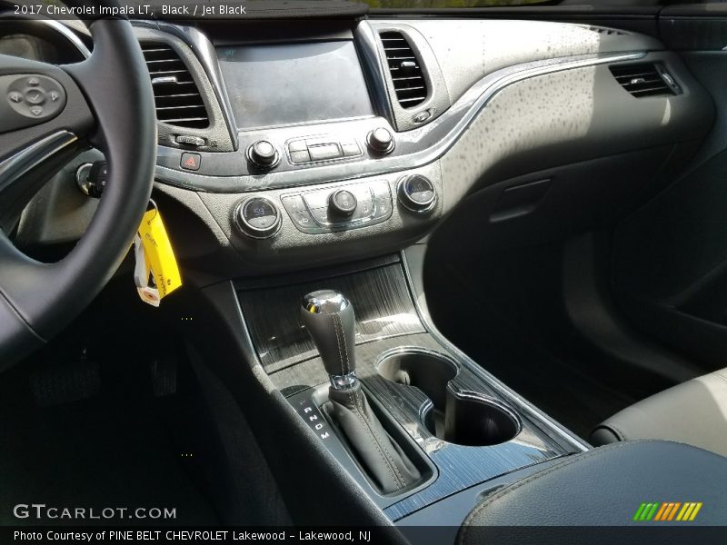 Black / Jet Black 2017 Chevrolet Impala LT