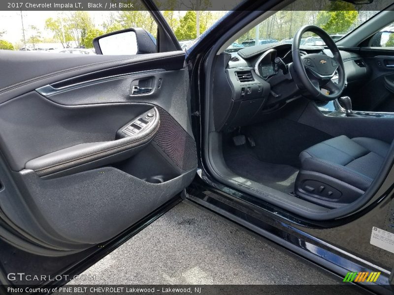 Black / Jet Black 2017 Chevrolet Impala LT