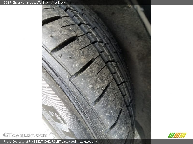 Black / Jet Black 2017 Chevrolet Impala LT