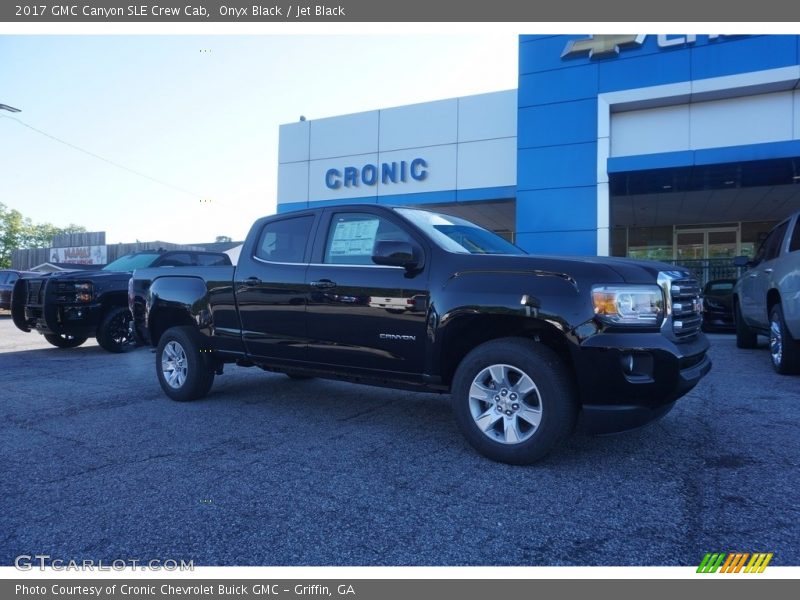 Onyx Black / Jet Black 2017 GMC Canyon SLE Crew Cab